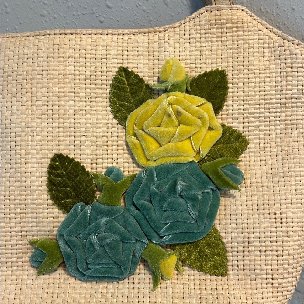 Vintage Fossil Forever Floral Appliqué Faux Straw Shoulder Bag - Picture 4 of 9
